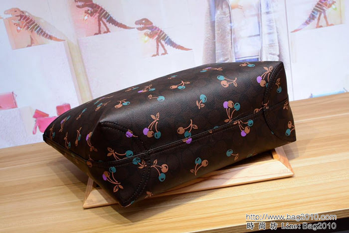 COACH蔻馳 新款 F31389 櫻桃2用子母袋 小化妝包包  Chz1383